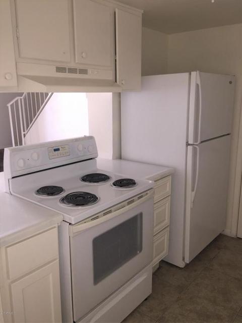 5207 N 42nd Dr, Phoenix, AZ 85019 photo 2