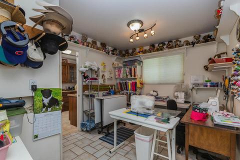 960 E Lehi Rd, Mesa, AZ 85203 photo 7