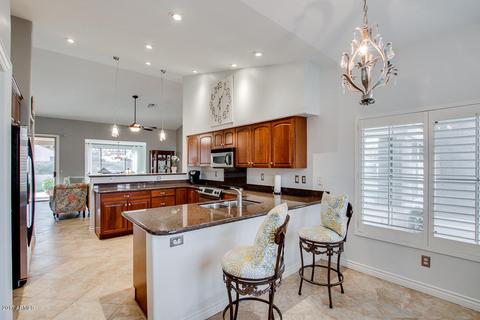 482 W Johnson Dr, Gilbert, AZ 85233 photo 9