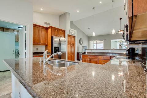 482 W Johnson Dr, Gilbert, AZ 85233 photo 11