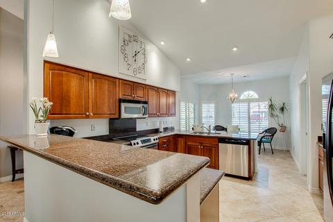 482 W Johnson Dr, Gilbert, AZ 85233 photo 13