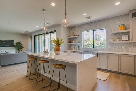 4020 E Clarendon Ave, Phoenix, AZ 85018 photo 9