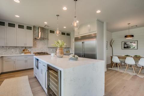 4020 E Clarendon Ave, Phoenix, AZ 85018 photo 8
