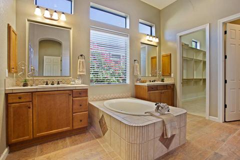 8240 E Teton Cir, Mesa, AZ 85207 photo 12