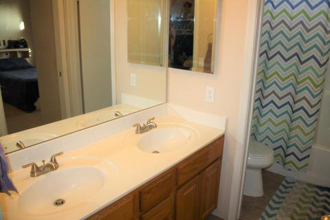 3231 E Behrend Dr, Phoenix, AZ 85050 photo 21