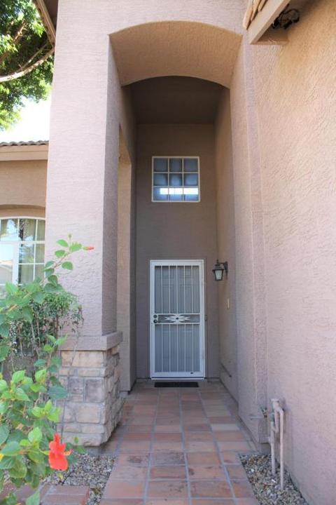 3231 E Behrend Dr, Phoenix, AZ 85050 photo 3
