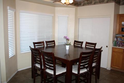 3231 E Behrend Dr, Phoenix, AZ 85050 photo 9