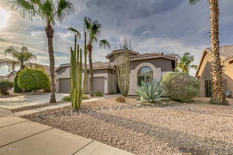 918 W Juniper Ave, Gilbert, AZ 85233 photo 2