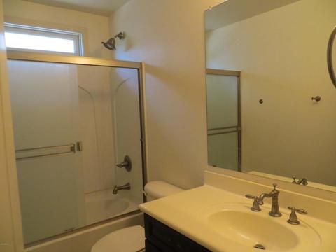 2324 E Wayland Dr, Phoenix, AZ 85040 photo 9