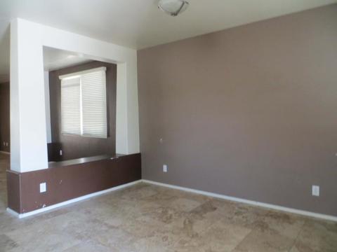 2324 E Wayland Dr, Phoenix, AZ 85040 photo 2