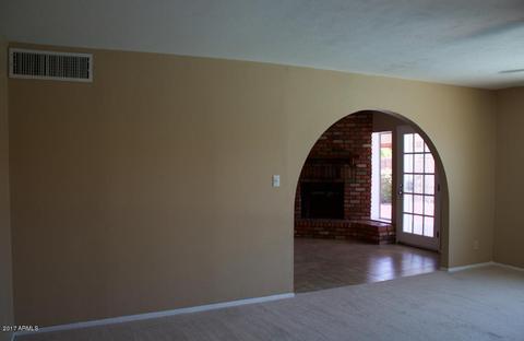 3807 W Cavalier Dr, Phoenix, AZ 85019 photo 4