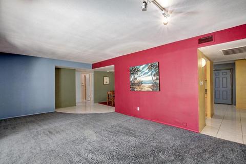 1718 E Manhatton Dr, Tempe, AZ 85282 photo 9