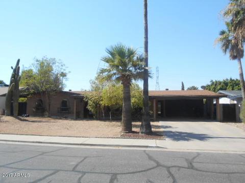 2243 E Des Moines Cir, Mesa, AZ 85213 photo 1
