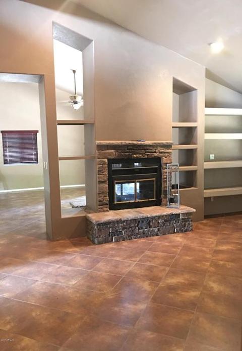 2440 E Leonora St, Mesa, AZ 85213 photo 1