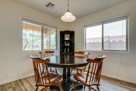 2079 E Saddlebrook Ct, Gilbert, AZ 85298 photo 13