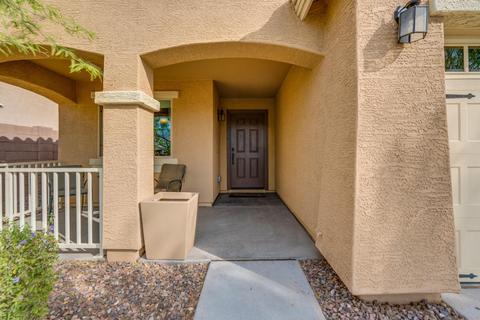 2079 E Saddlebrook Ct, Gilbert, AZ 85298 photo 4