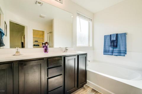 2079 E Saddlebrook Ct, Gilbert, AZ 85298 photo 23