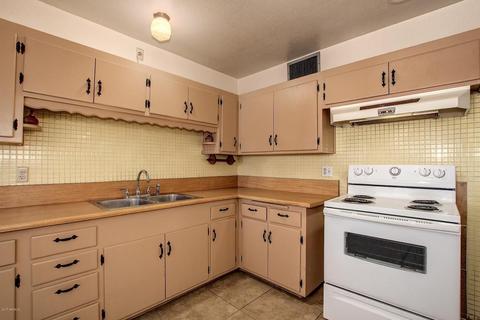 3908 W Cavalier Dr, Phoenix, AZ 85019 photo 9