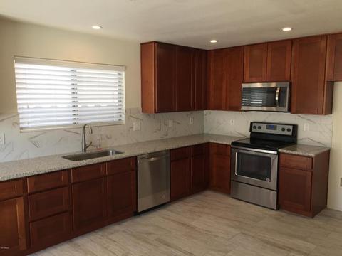 4122 E Pinto Ln, Phoenix, AZ 85050 photo 10