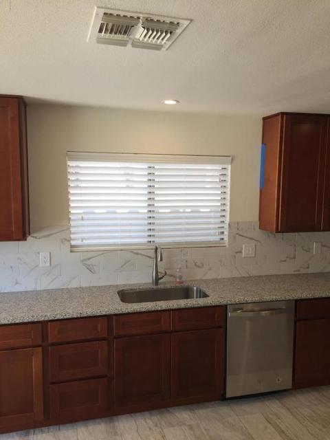 4122 E Pinto Ln, Phoenix, AZ 85050 photo 11