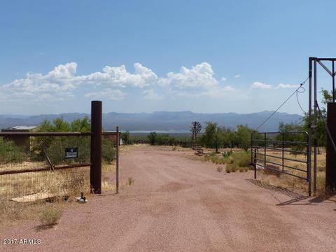 679 W A Cross Rd, Globe, AZ 85501 photo 3