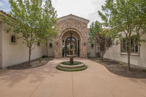 2053 E Sanoque Blvd, Gilbert, AZ 85298 photo 4