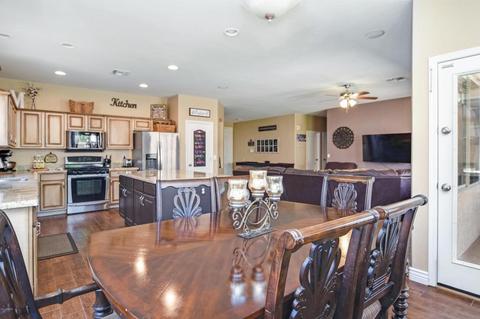 974 E Stottler Ct, Gilbert, AZ 85296 photo 6