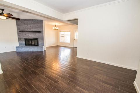 1903 E Mitchell Dr, Phoenix, AZ 85016 photo 4