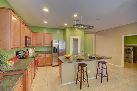 3259 E Isaiah Ct, Gilbert, AZ 85298 photo 6