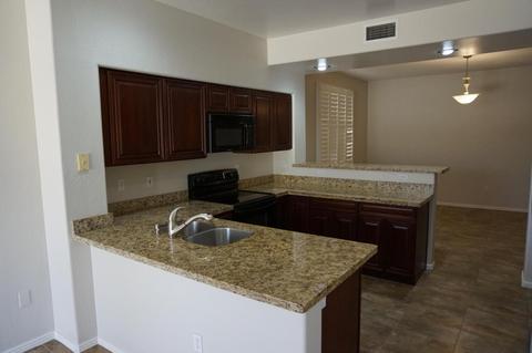 2042 E Saltsage Dr, Phoenix, AZ 85048 photo 4