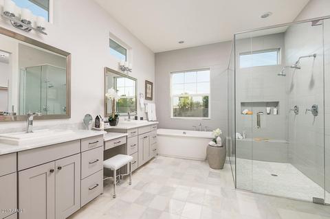 3730 E Orange Dr, Phoenix, AZ 85018 photo 10