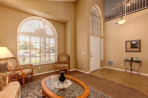 1515 E Oxford Ln, Gilbert, AZ 85295 photo 5