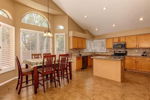 1515 E Oxford Ln, Gilbert, AZ 85295 photo 8