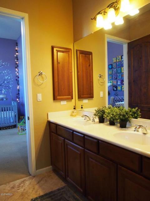 3613 E Robin Ln, Phoenix, AZ 85050 photo 33