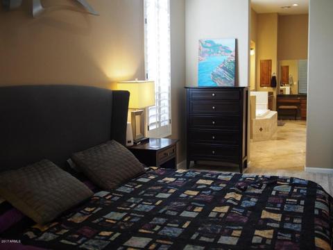 3613 E Robin Ln, Phoenix, AZ 85050 photo 21