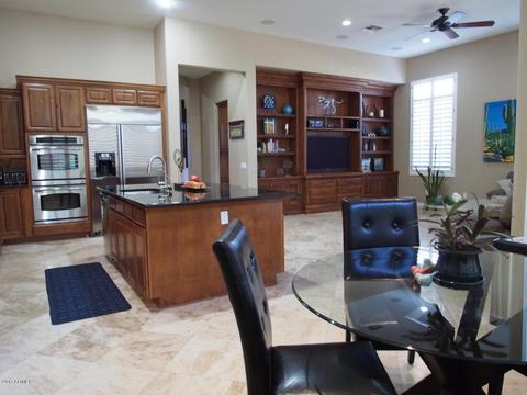 3613 E Robin Ln, Phoenix, AZ 85050 photo 6