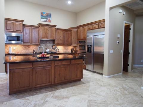 3613 E Robin Ln, Phoenix, AZ 85050 photo 3
