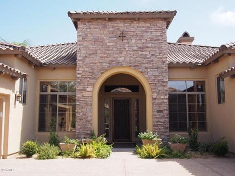 3613 E Robin Ln, Phoenix, AZ 85050 photo 2