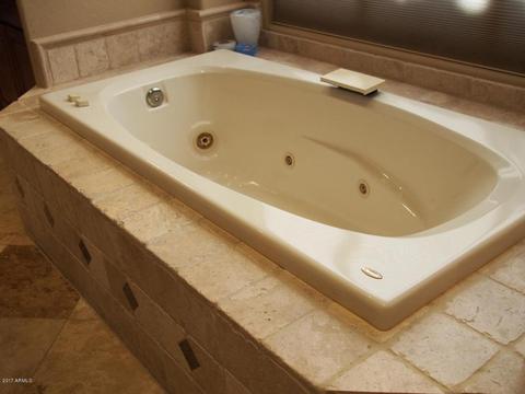 3613 E Robin Ln, Phoenix, AZ 85050 photo 23