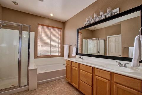 6356 S Sky Ct, Gilbert, AZ 85298 photo 32