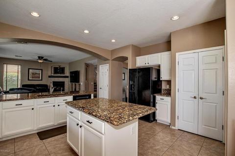 6356 S Sky Ct, Gilbert, AZ 85298 photo 17