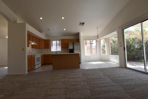 4617 E Thistle Landing Dr, Phoenix, AZ 85044 photo 3