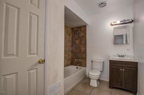 5902 W Avalon Dr, Phoenix, AZ 85033 photo 10