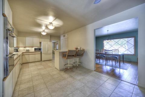 4301 N 38th St, Phoenix, AZ 85018 photo 6