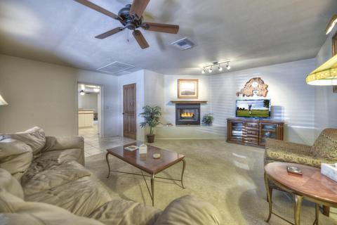 4301 N 38th St, Phoenix, AZ 85018 photo 4