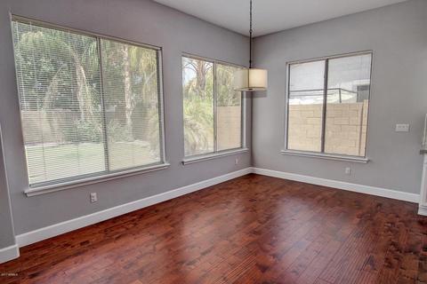 262 E Frances Ln, Gilbert, AZ 85295 photo 5
