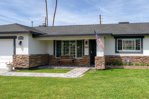 3402 N 44th Pl, Phoenix, AZ 85018 photo 2
