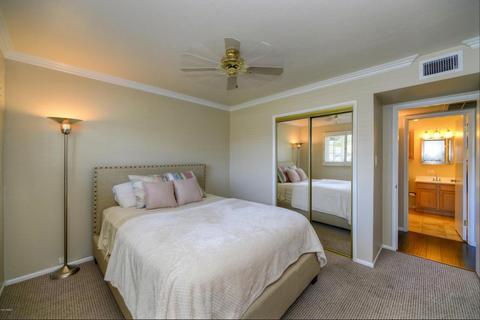 3402 N 44th Pl, Phoenix, AZ 85018 photo 10