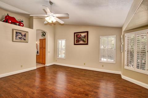 1114 W Iris Dr, Gilbert, AZ 85233 photo 27