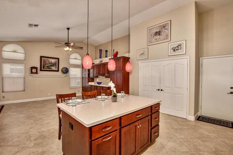 1114 W Iris Dr, Gilbert, AZ 85233 photo 12